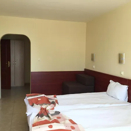 Lucky Family Апартхотел