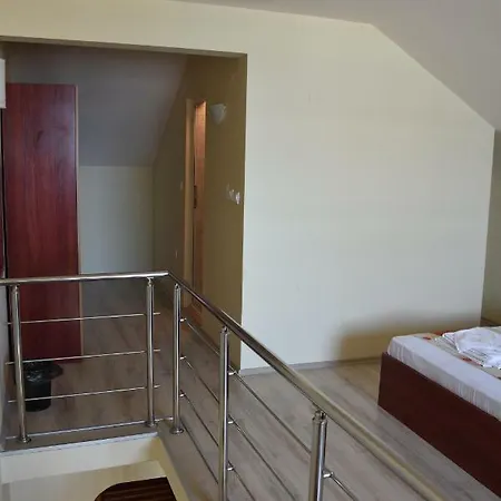 Апартхотел Lucky Family