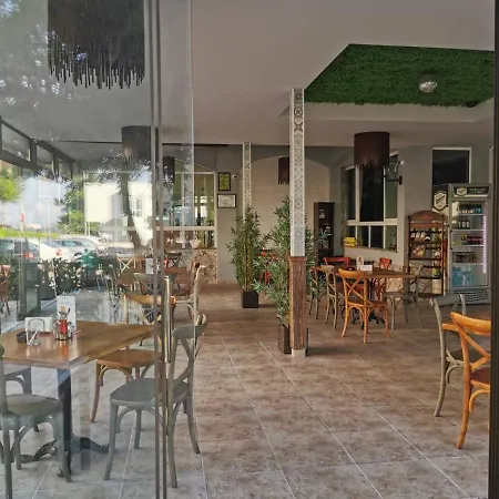 Lucky Family شقة فندقية 4*