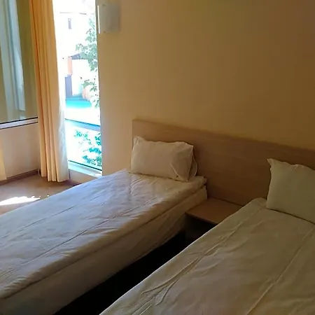 Aparthotel Lucky Family Ravda