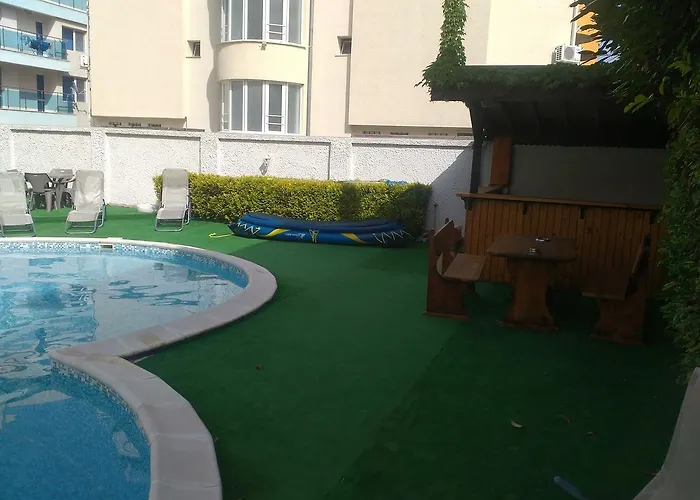 Lucky Family Lejlighedshotel Ravda